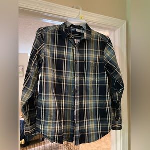 Size M Old Navy Everyday Shirt